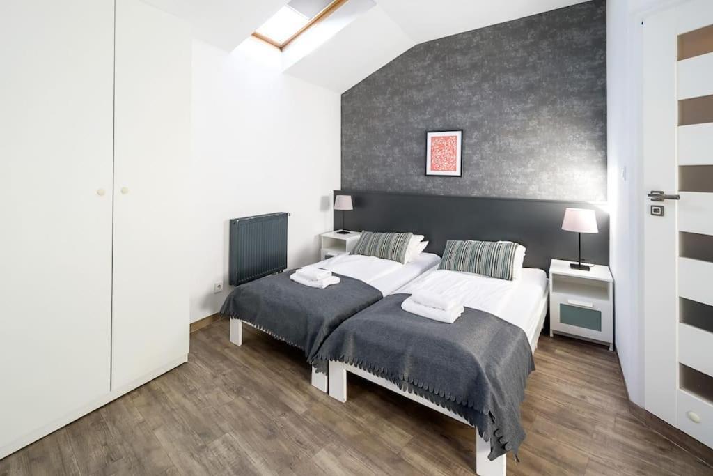 Modern Apartment In The Very Central Location 20 Краков Экстерьер фото